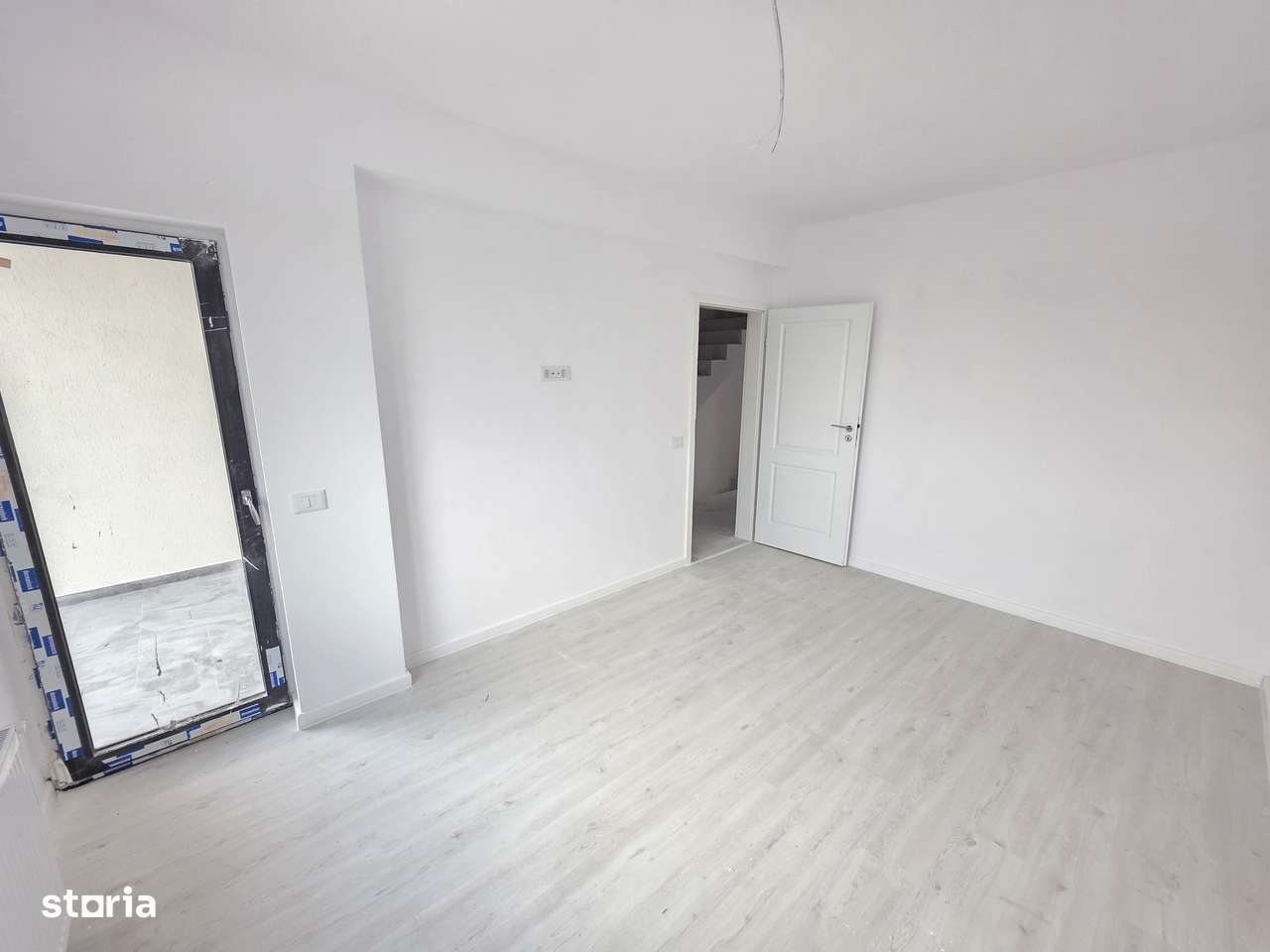 Casa tip Duplex P+1E +Mansardă 4 camere Bragadiru Zona Leroy Merlin-9