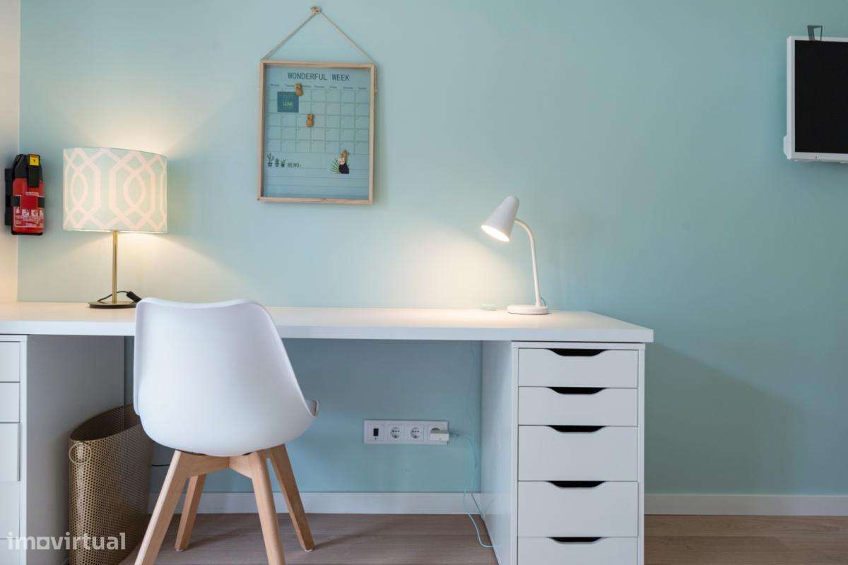 Quarto - localizado em Carcavelos Lisbon - Grande imagem: 2/25