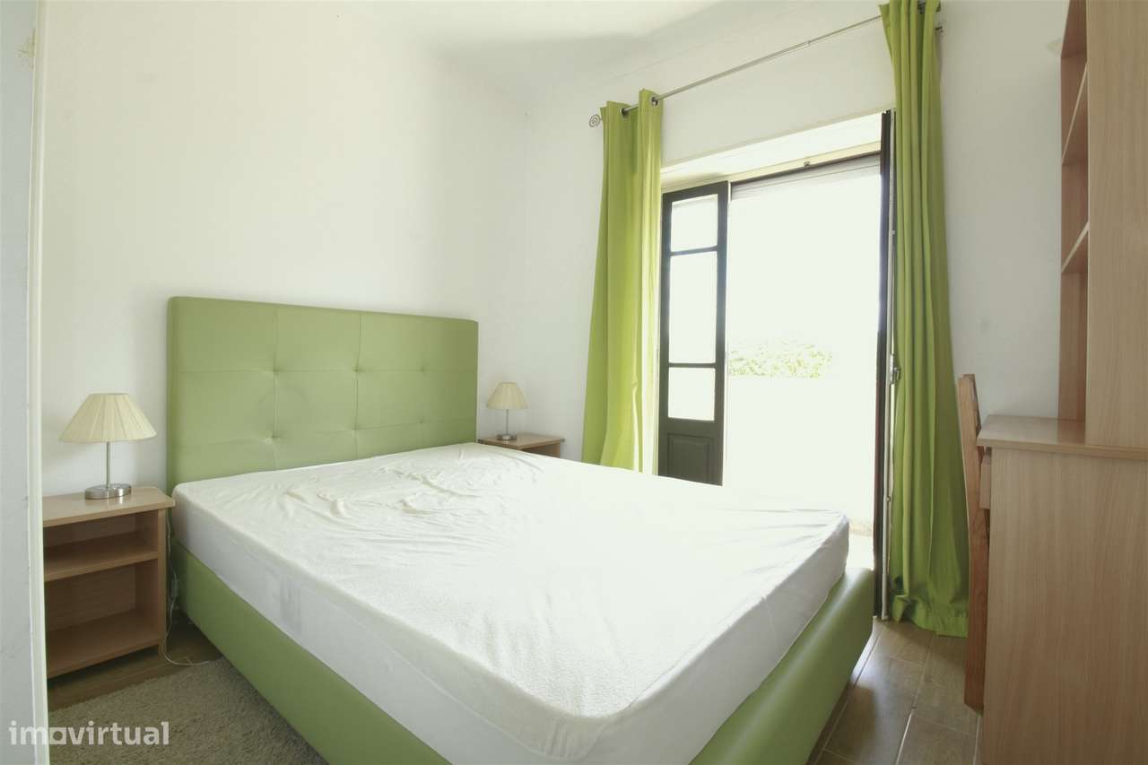 Apartamento T4 Faculdade de Desporto - Grande imagem: 5/15