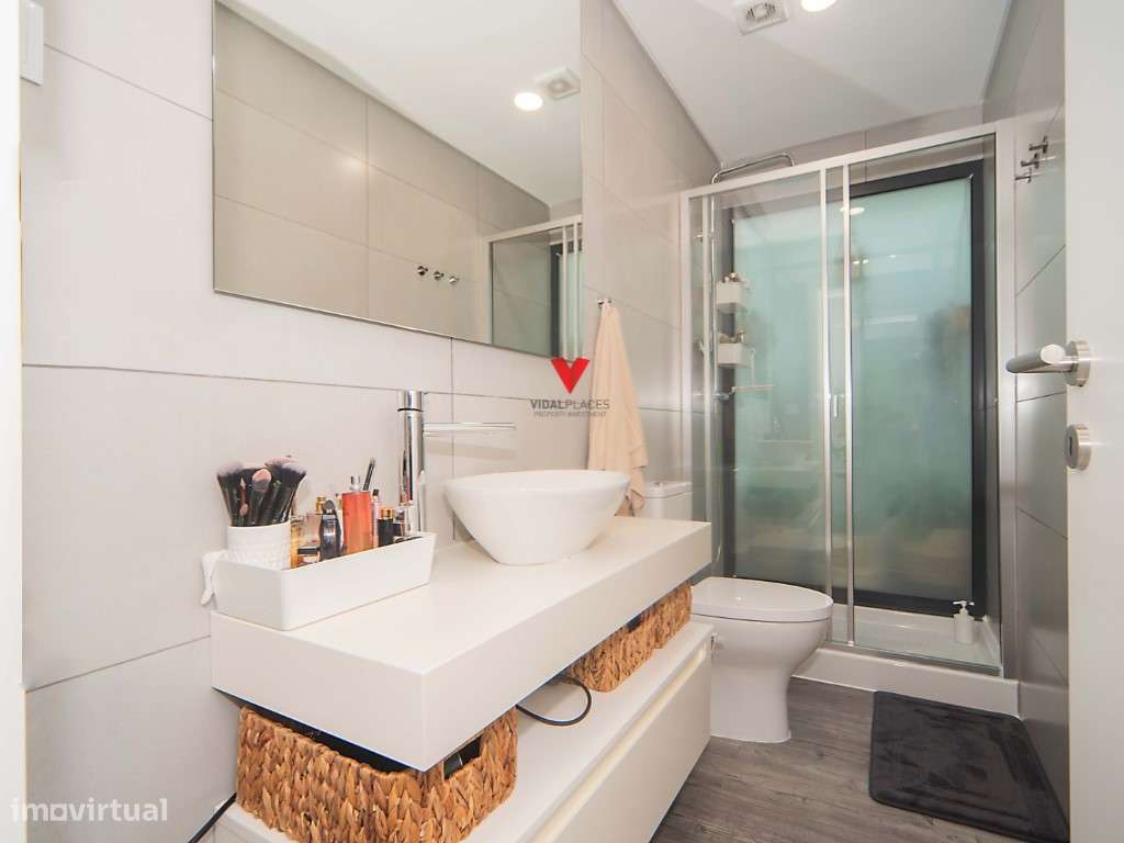 Penthouse T4 Exclusiva com Vista Rio | Terraço Privativo e Acabamen...-41