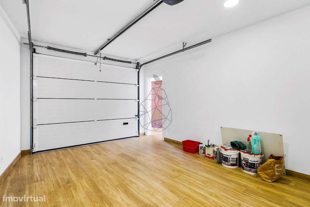 Moradia de luxo independente arquitetura moderna T3+1 em Mexilhoeira G - Grande imagem: 5/60