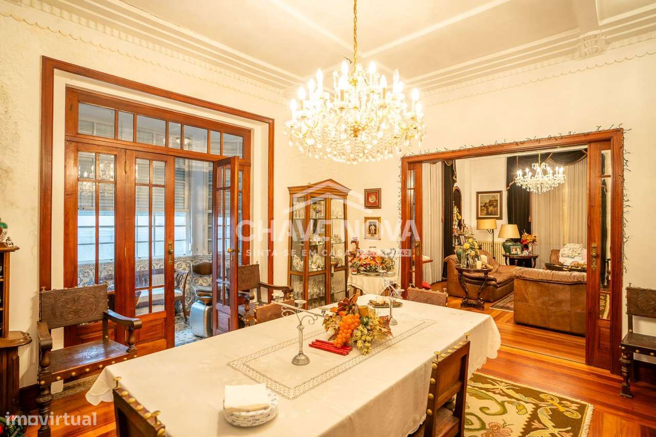 Moradia Isolada T5 com um charme todo especial no Porto - Grande imagem: 4/22