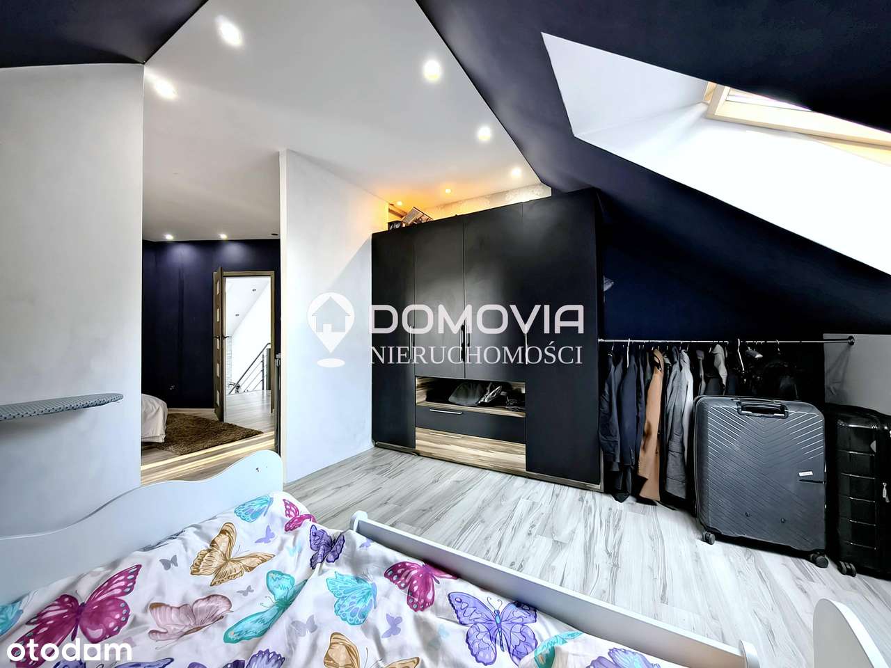 Wyjątkowy dom! Ukryty wśród zieleni, pod Zamościem-14