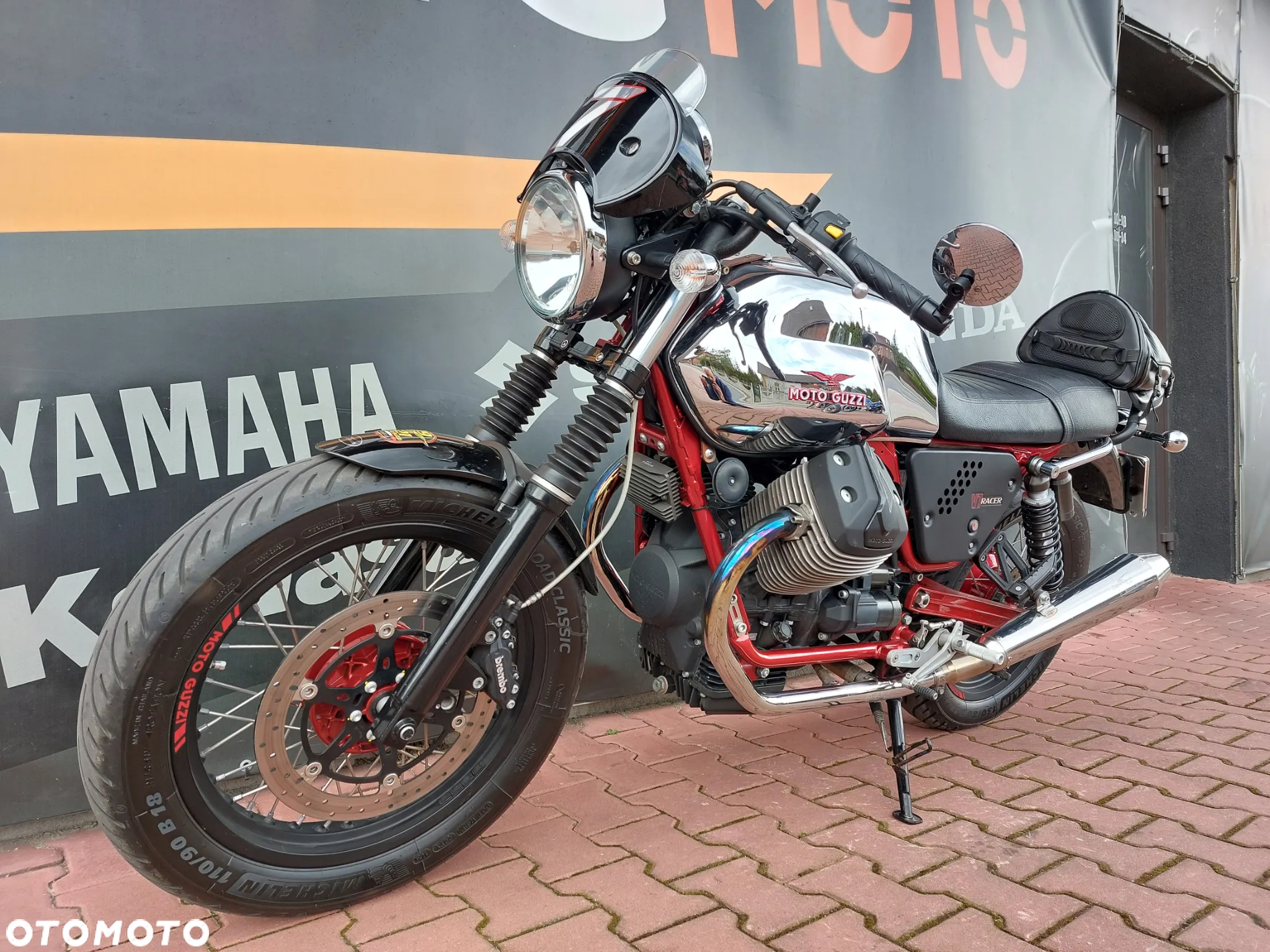 Moto Guzzi V7 - 6