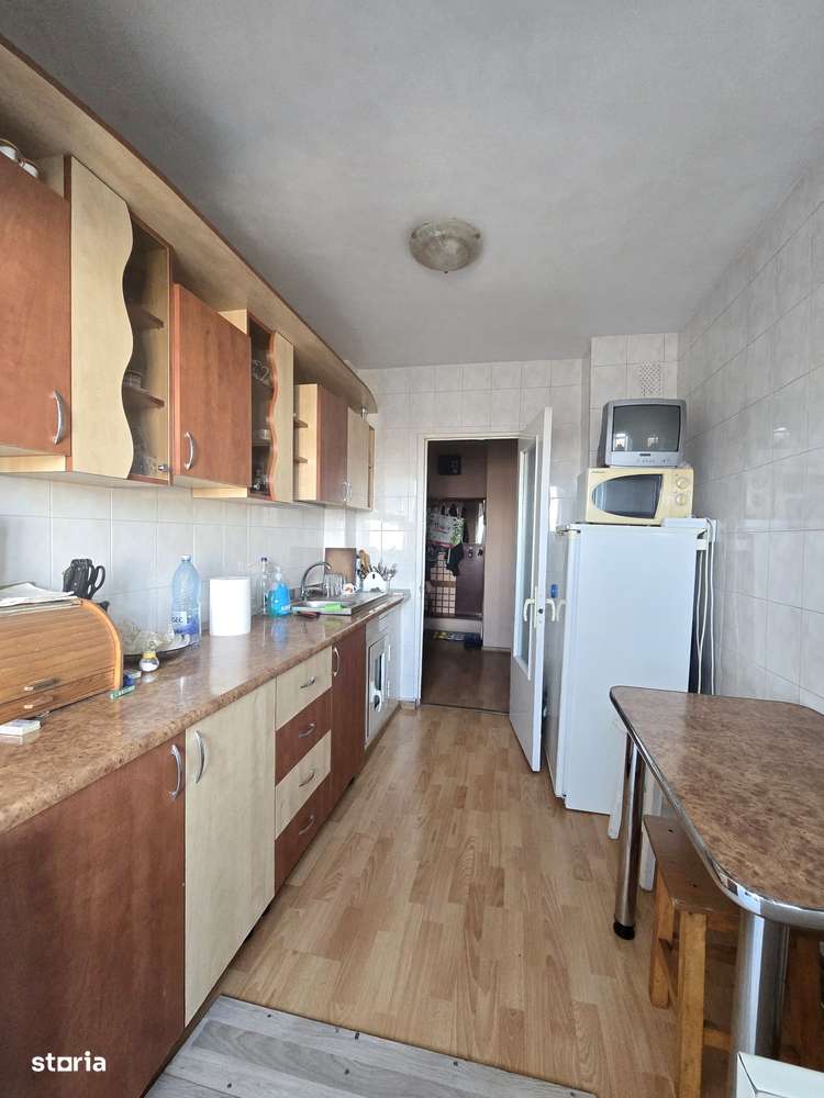 3 camere, Tiglina 3, bl. Bujor, et.4, 60000 EUR-4