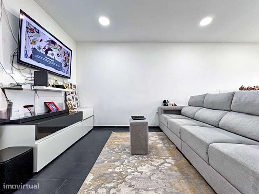 Apartamento T3 com varanda e garagem em Mozelos. - Grande imagem: 2/23