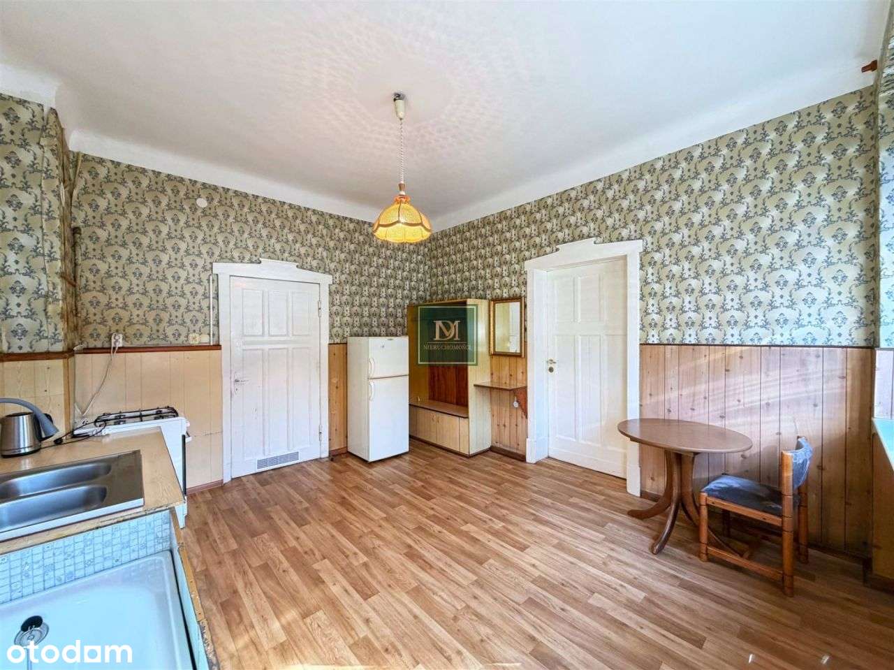 Do Remontu 2 pokoje 69m- z Werandą - 2 Piwnicami-8