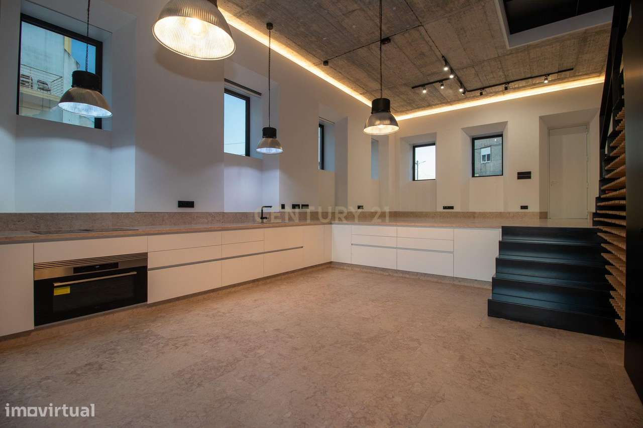 MORADIA T3 NO CORAÇÃO DE MAFRA – ESPAÇO, LUZ E SOFISTICAÇÃO-20