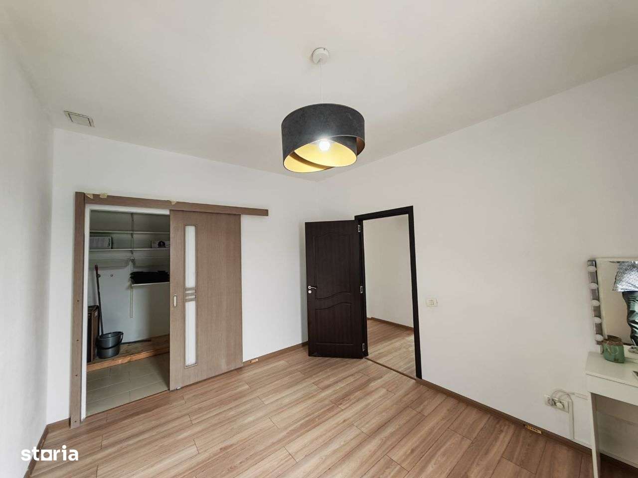 Apartament 3 camere Prelungirea Ghencea - Domnesti ***loc parcare!-7