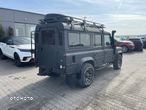 Land Rover Defender - 2