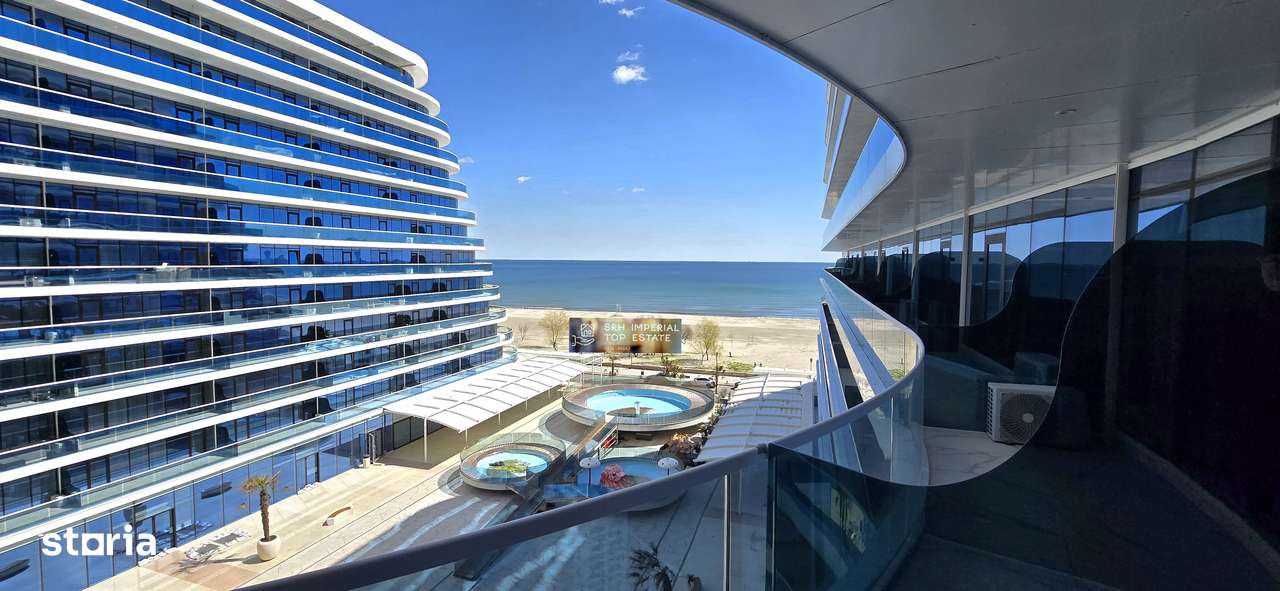 Apartament 2 camere White Titanic Mamaia Nord Vedere Frontala Parcare-0