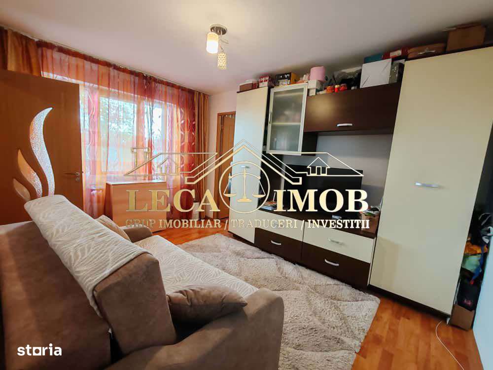 Apartament 2 camere  parter - Piata Sud-0