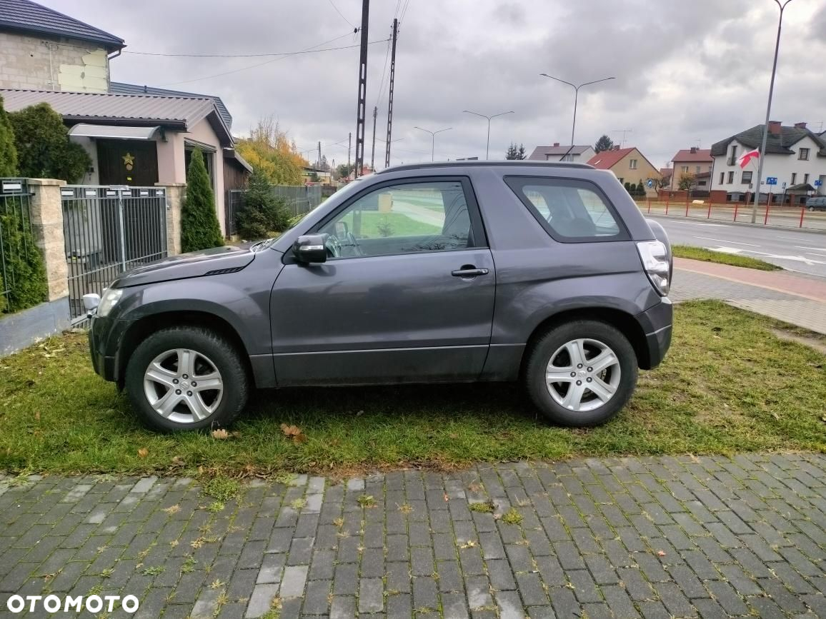 Suzuki Grand Vitara 2.4 Comfort - 3