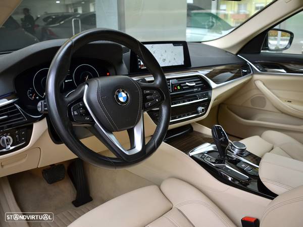 BMW 530 e iPerformance Line Luxury - 5