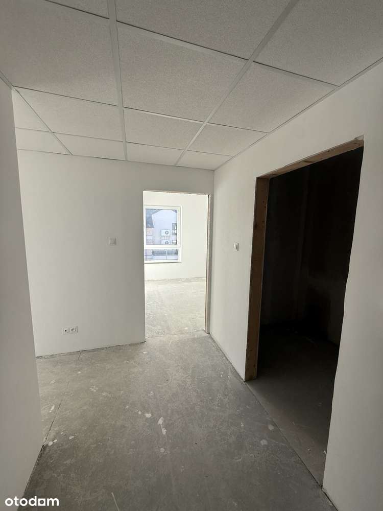 Rewelacyjne 3-pokojowe mieszkanie z dużym balkonem i pięknym widokiem.-3