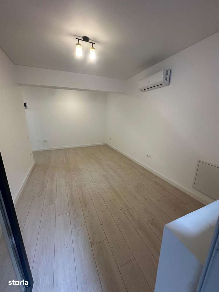 Gars cu gradina, ideal salon sau locuit! - Imagine principală: 4/10