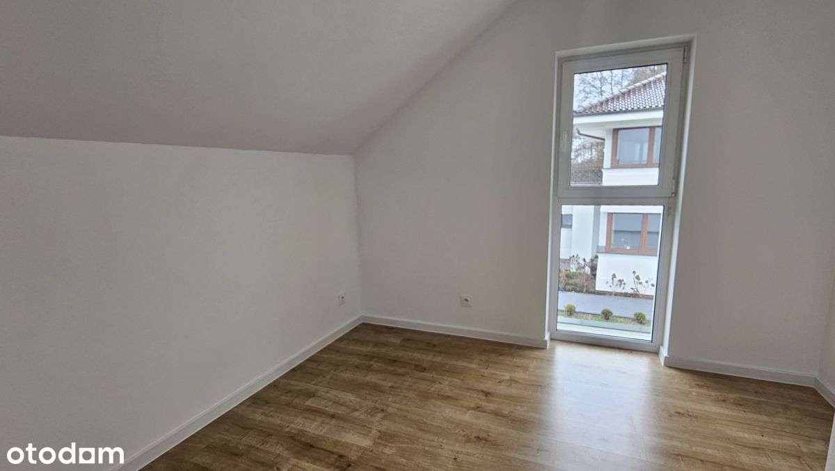 Lokal mieszkalny (81 mkw.)  działka (500 mkw.)-9