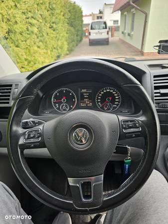 Volkswagen Transporter - 14