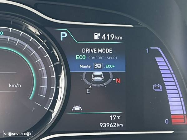 Hyundai Kauai EV 64kWh Premium+LED - 36