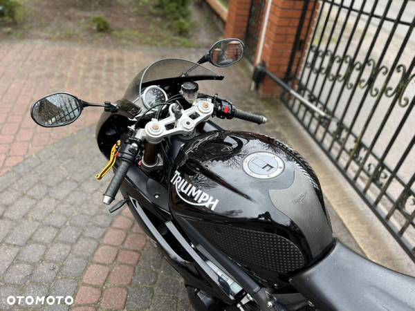 Triumph Daytona - 15