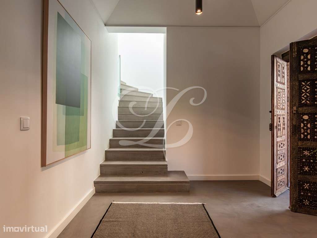 Moradia T5 c/ Piscina e Zona Lounge | Estoril-26