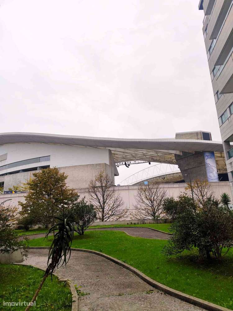 OPORTUNIDADE JUNTO AO ESTADIO DO DRAGÃO - Grande imagem: 2/14