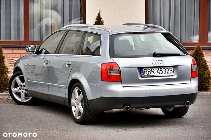 Audi A4 - 4