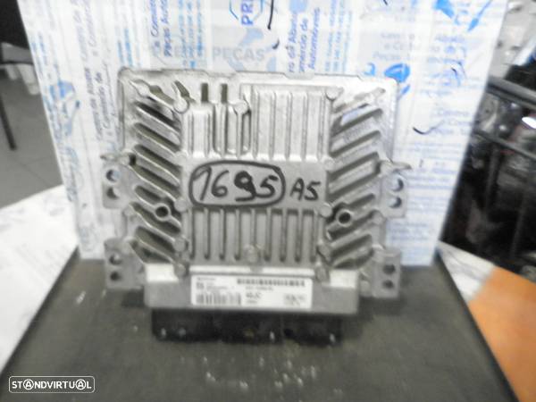 Centralina 8V2112A650EC FORD FIESTA 6  2010 1.4TDCI 70CV 5P BRANCO - 1