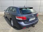 Toyota Avensis Combi 1.6 Edition - 11