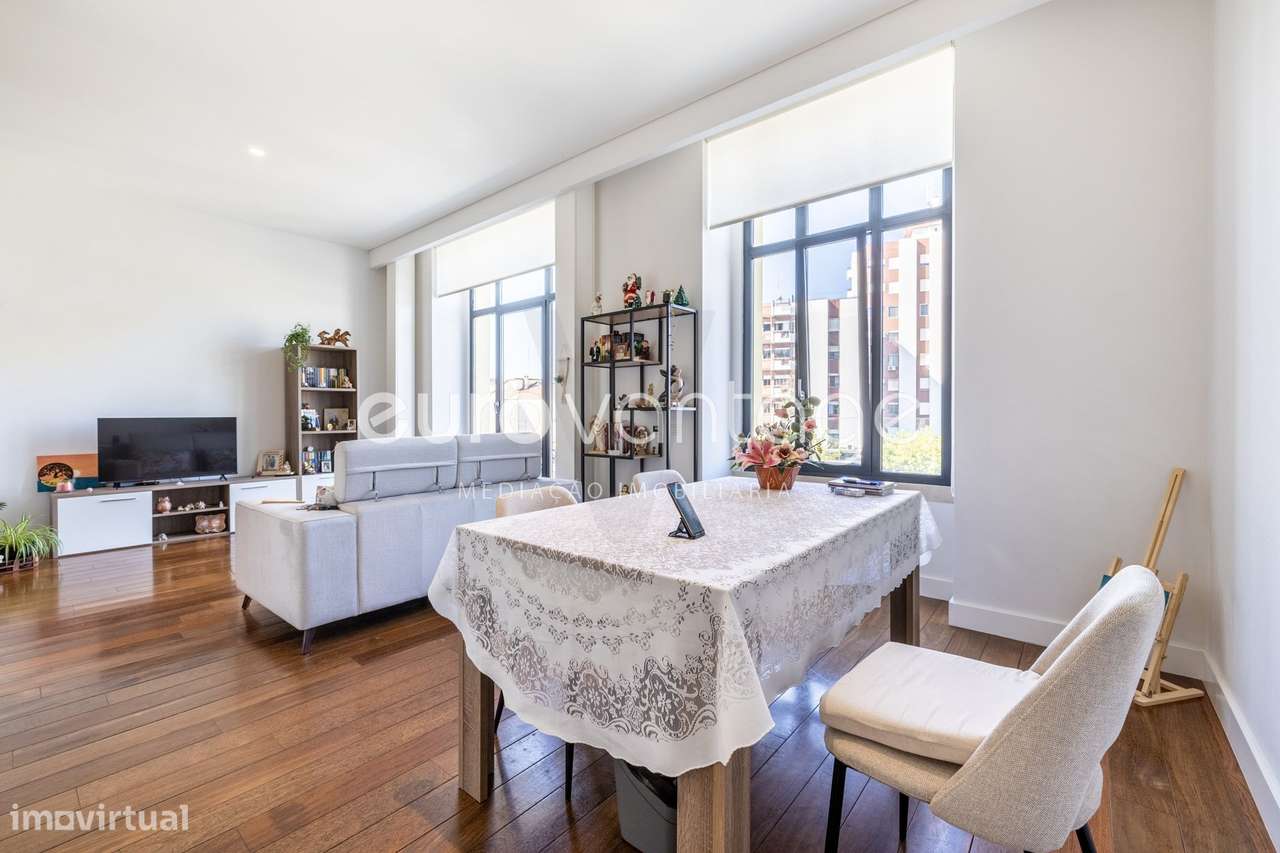 Apartamento T1 em Condomínio Fechado, Centro Leiria-4