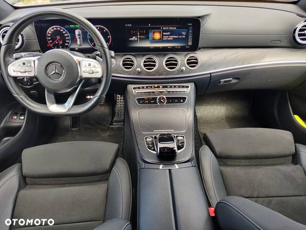 Mercedes-Benz Klasa E 300 de Exclusive - 12