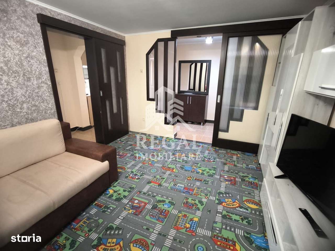 Apartament de închiriat cu două camere în Deva - Imagine principală: 4/9