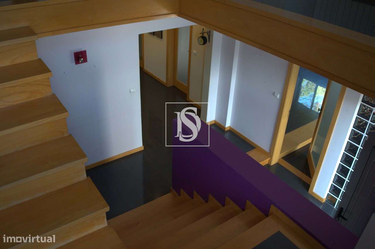 Moradia Isolada T5 em Monção-12