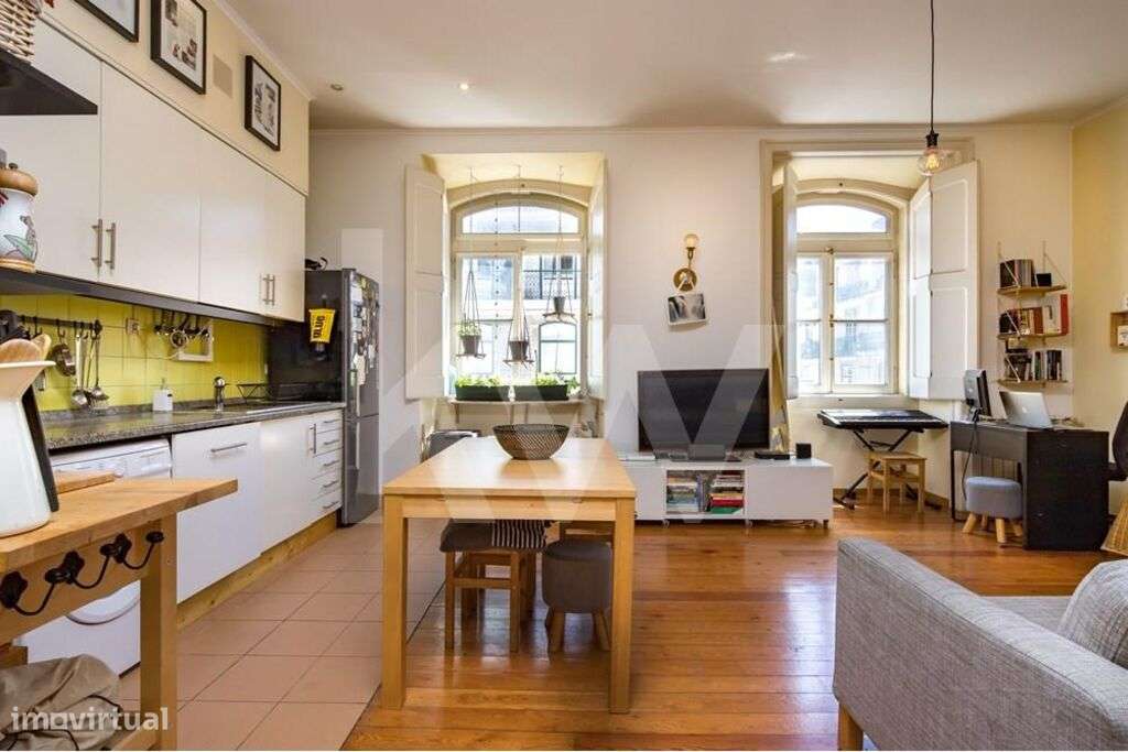 Excelente apartamento T1 Rua da Prata - Grande imagem: 4/16