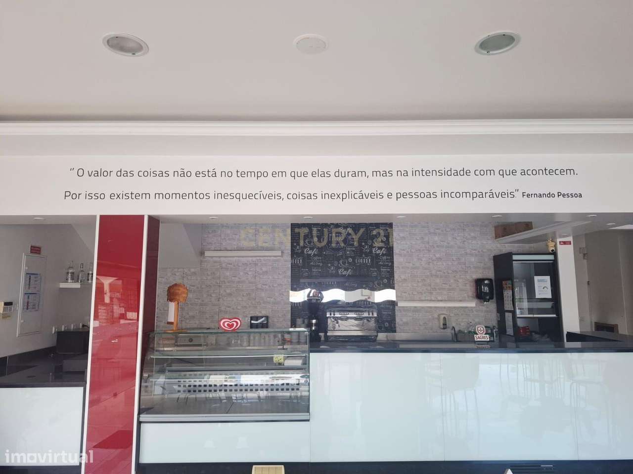 Café em Paço da Comenda com Acesso Direto e Espaço Aberto - Grande imagem: 5/18