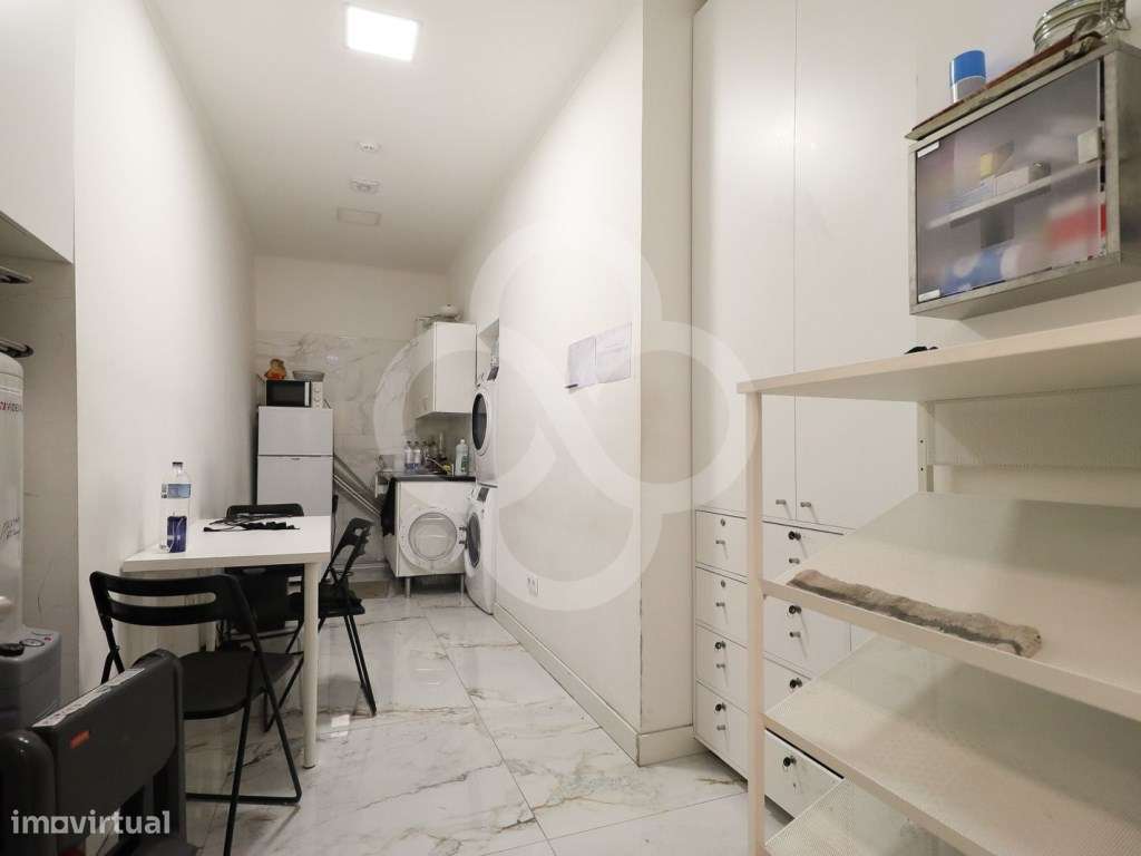 Cabeleireiro SPA completamente equipado com recheio de luxo em Lisb... - Grande imagem: 4/8