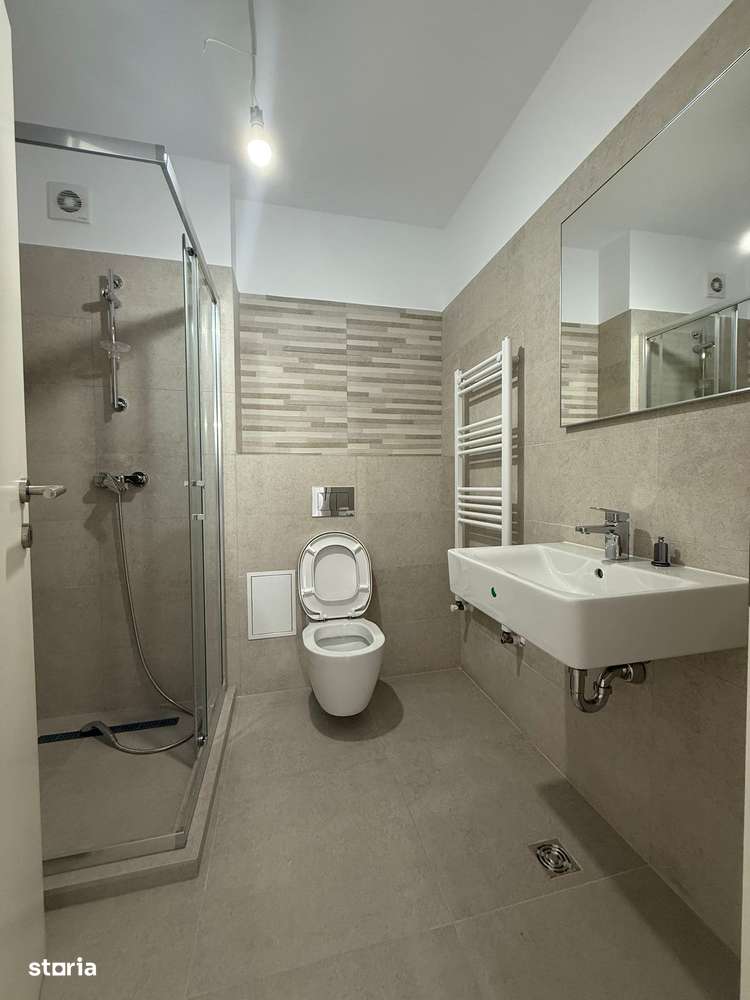 Apartament cu două camere de închiriat - Imagine principală: 5/13