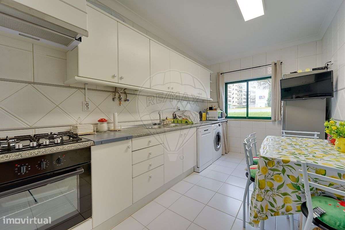 Apartamento T1 para venda - Grande imagem: 3/24