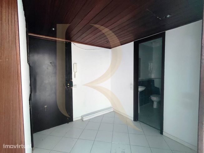 Apartamento T2 com elevador no Miratejo-5