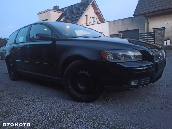 Volvo V50 2.4i Momentum - 19