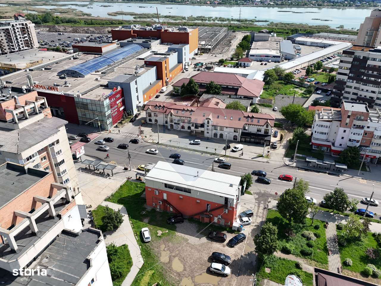 Clădire individuală de vânzare în zona Stefan cel Mare - Imagine principală: 3/8