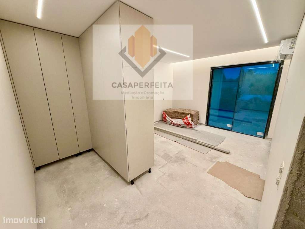 Moradia T3 Nova com Fabuloso Logradouro em Terreno com 600m2 - Erme...-25