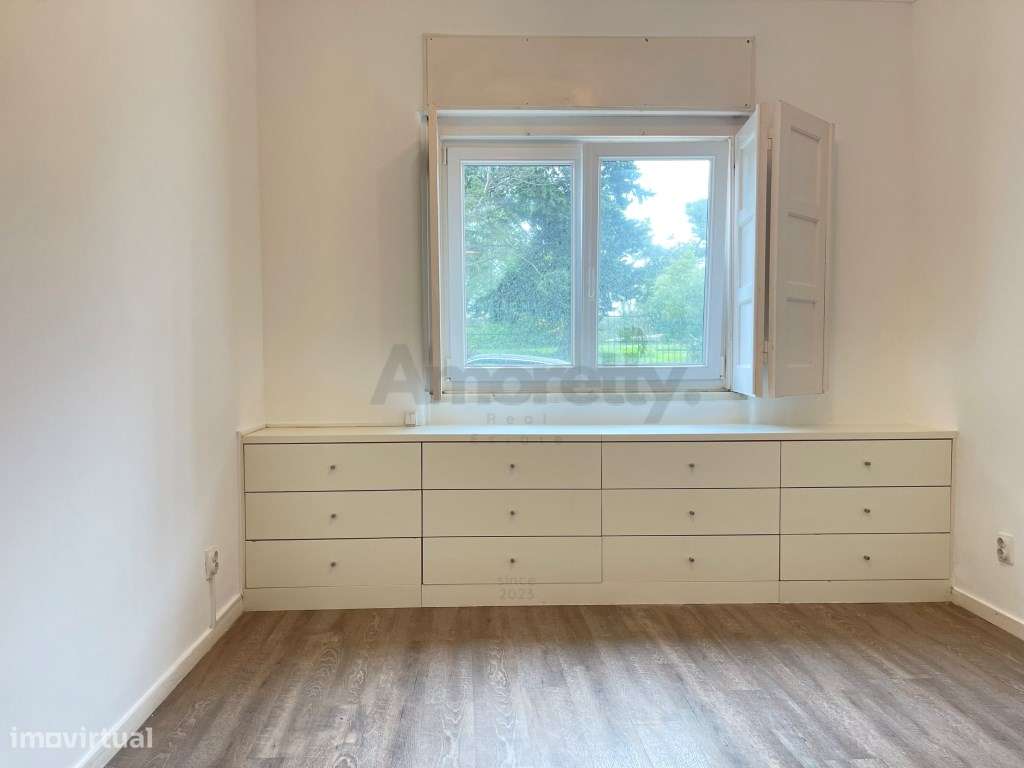 Apartamento 2 Quartos no Coração do Restelo - Grande imagem: 5/17