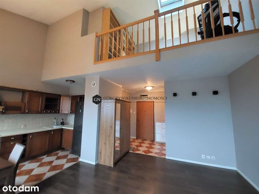 Krzyki, Partynicka/Duże dwupoziomowe z antresolą-7