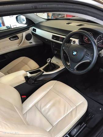 Bmw 318i lci - 2