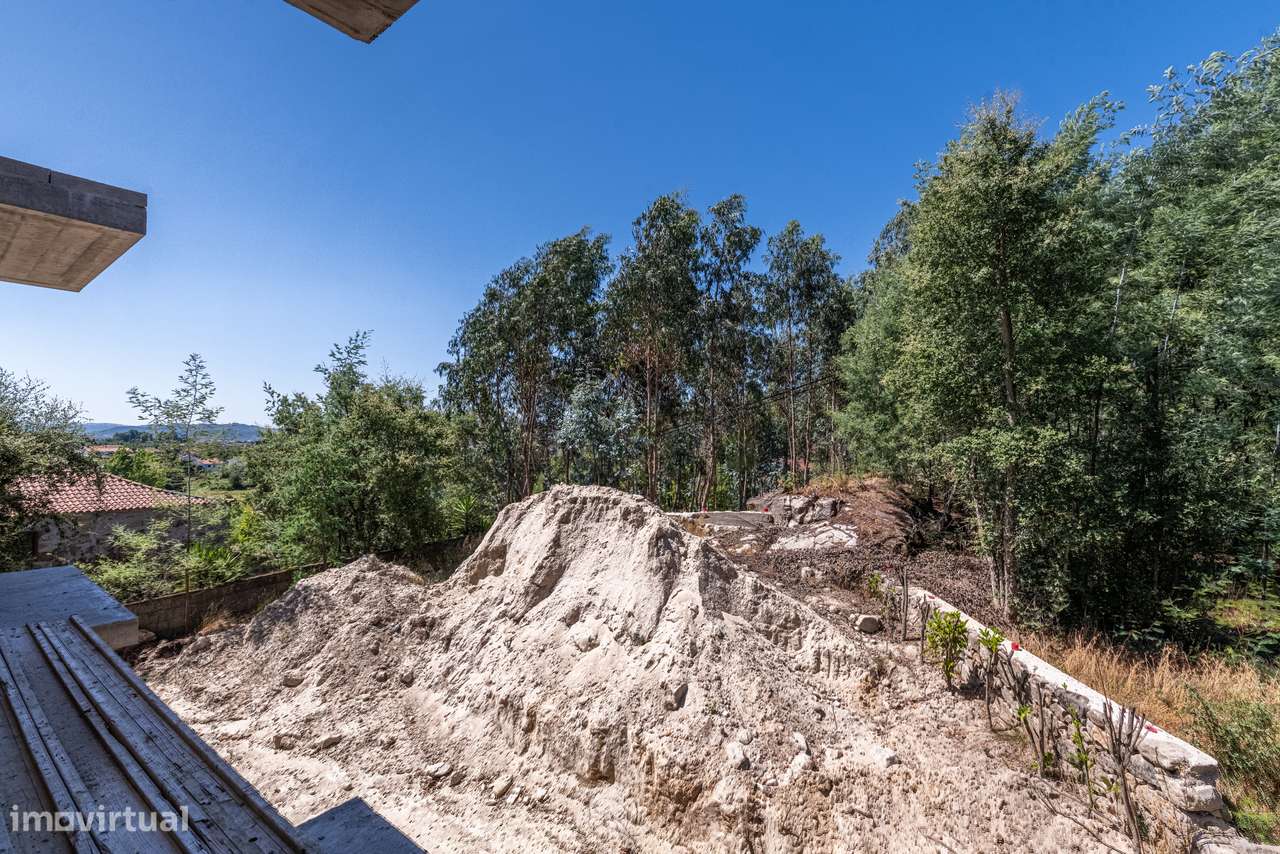 Moradia T3 à venda em Sande São Lourenço - Guimarães-26