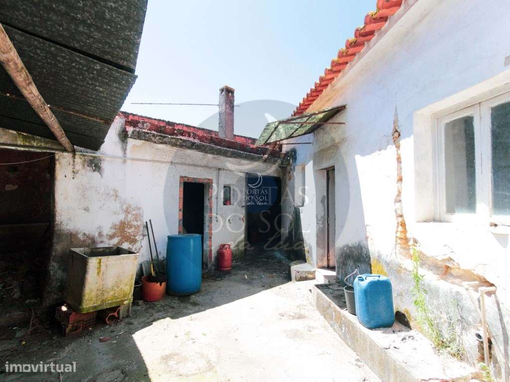 Moradia V2 c garagem-10