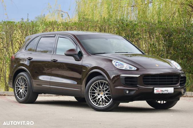 Porsche Cayenne Diesel Platinum Edition - 3