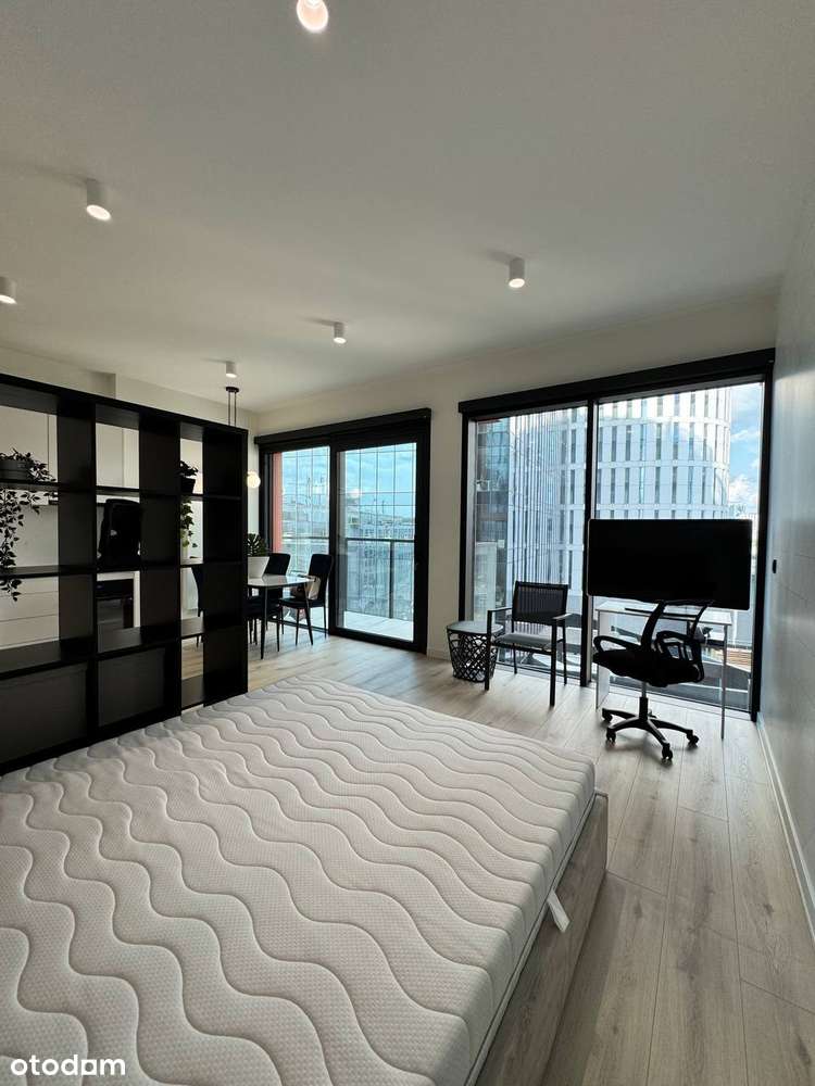 Na sprzedaż: przytulne studio w centrum Warszawy — Towarowa Towers - Pełny obrazek: 4/10