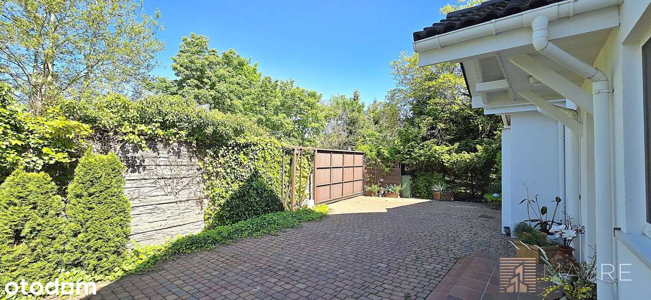 Komfortowy dom z ogrodem i garażem dwustanowiskowym – Skórzewo-2